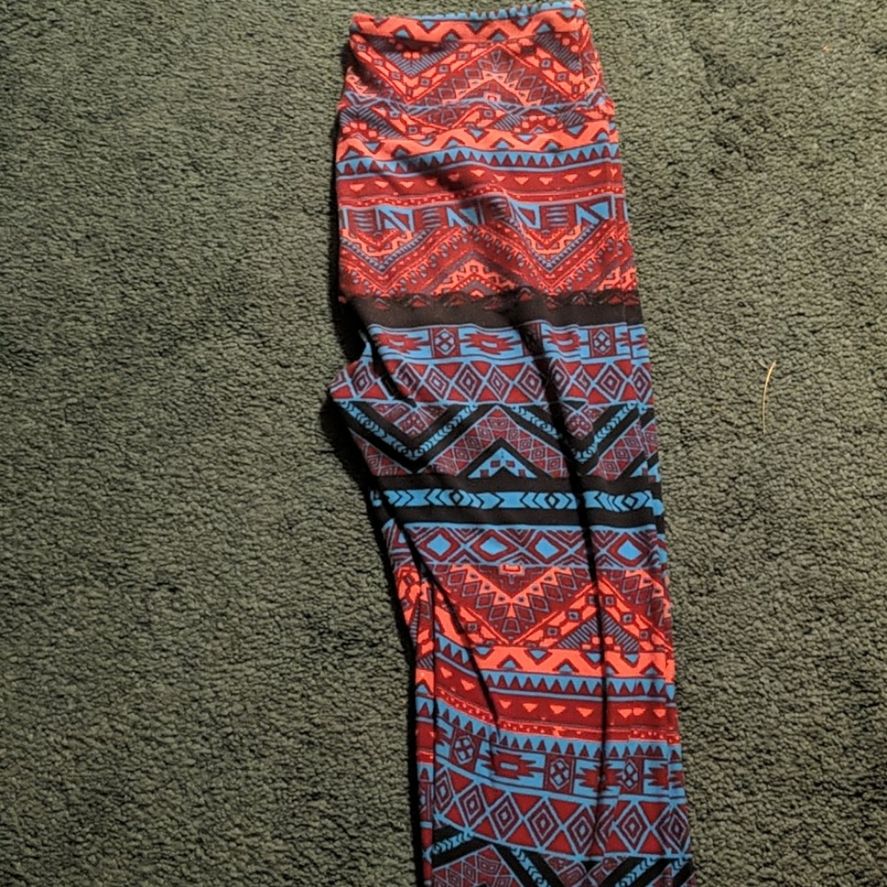 OS Lularoe leggings